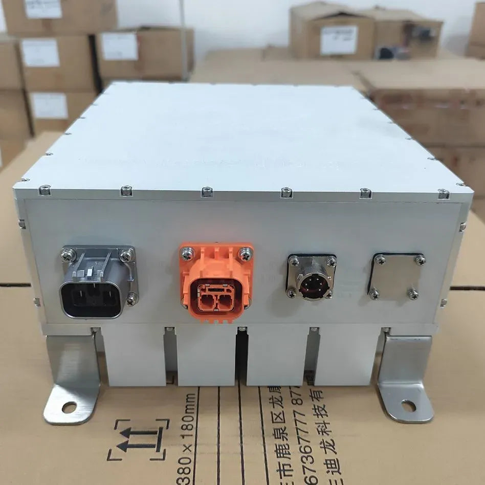 EV DC Power Converter 36V-410V DC to 14V 28V DC 1kW Natural Cooling Waterproof